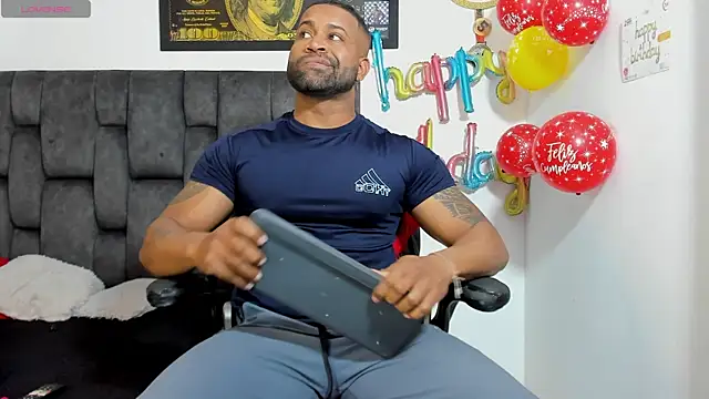 MattRodriguez9 – Naživo XXX chat