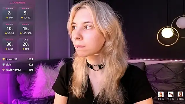 Онлайн чат XXX Camilla_Evers