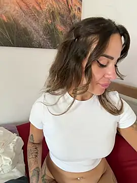 دردشة -Alisa الجنسية المباشرة