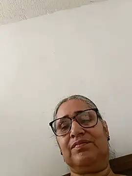 _candi Adlı Modelin Canlı XXX Sohbeti