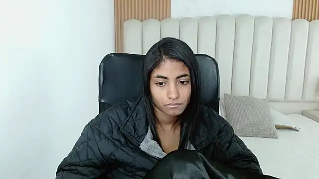 צ'אט XXX בשידור חי של shaneelle