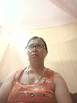 Chilly-wet Live XXX Chat