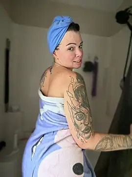 MarlaFknSinger Live XXX Chat