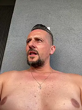 InsaneMattt – Live XXX-chat
