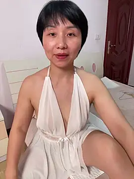 yin25678 现场XXX聊天