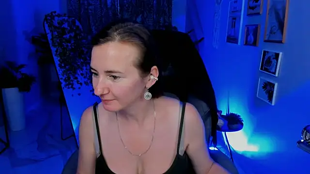 Golden_Dragon Live XXX-Chat