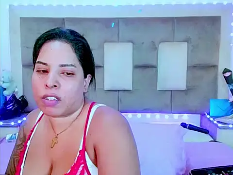 indiantopaz694u Chat XXX in diretta