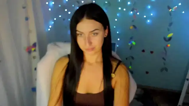 Star_Emily_ Adlı Modelin Canlı XXX Sohbeti