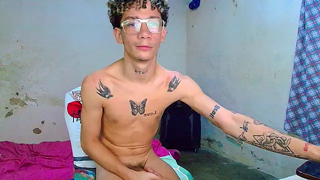 mateodeamjo Adlı Modelin Canlı XXX Sohbeti