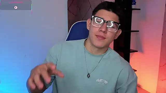 JamesCr_ Chat XXX live