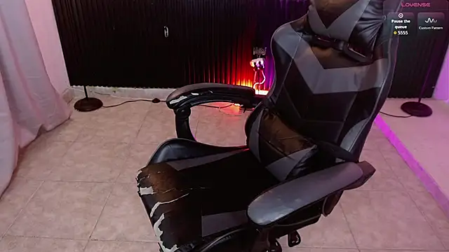 triiangel_latinboy Webcamshow