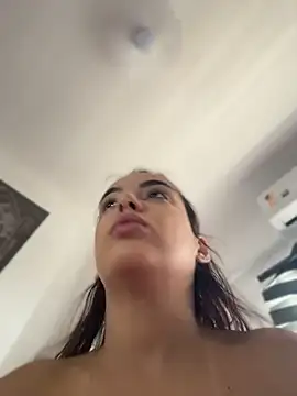 Srta_Jhenny's Live XXX Chat