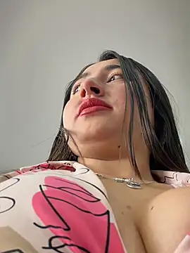 XXX chat uživo modela _Sarah-Office1
