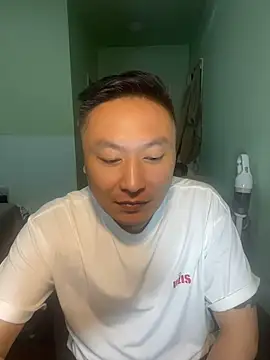 Chat XXX Live mrcake666