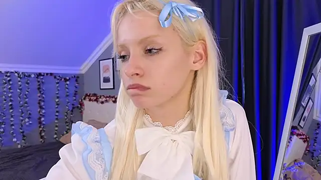 دردشة Naomi_Demio الجنسية المباشرة
