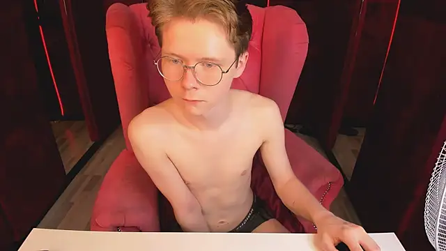 DanielSanders XXX чат на живо