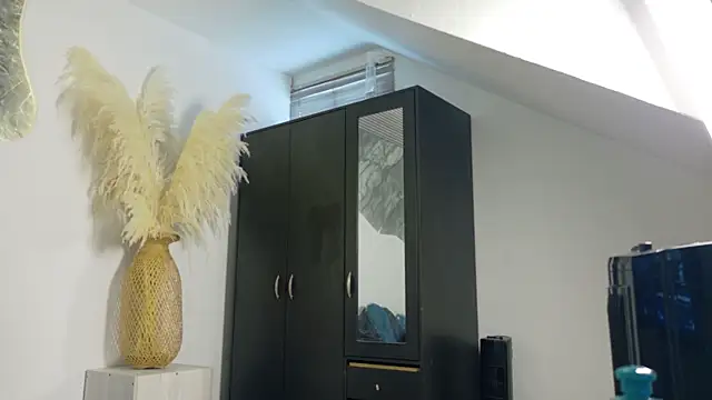 Monyel_Blaken Live XXX chat