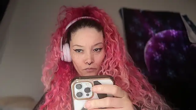 Chatroom XXX en direct de FRRANNKIE