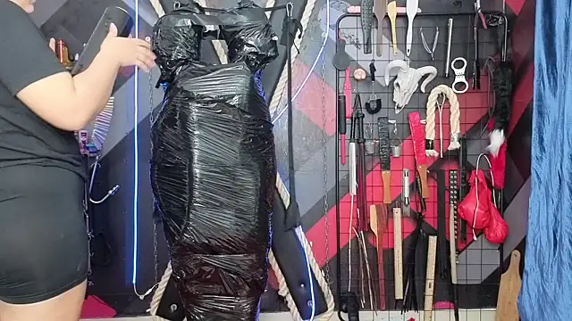 SUBMISSION_BDSM's Live XXX Chat
