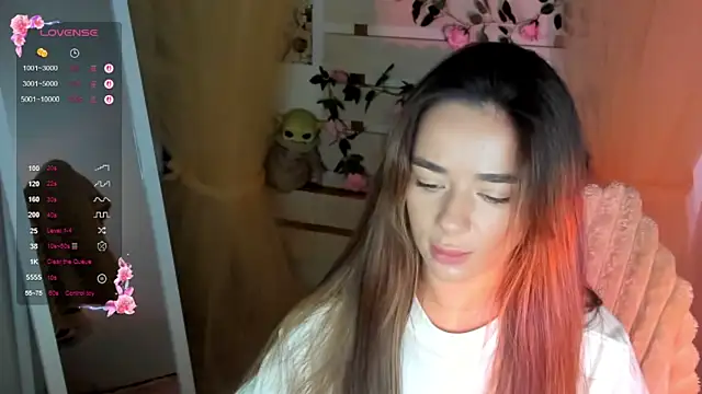 Онлайн чат XXX Bella_XO