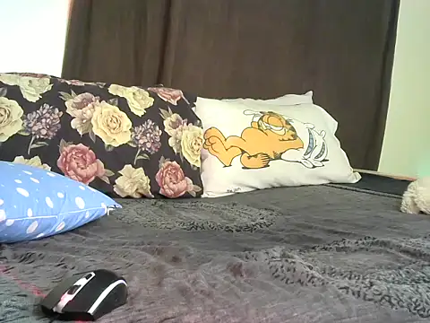 Chat XXX ao vivo de Bella_cute01