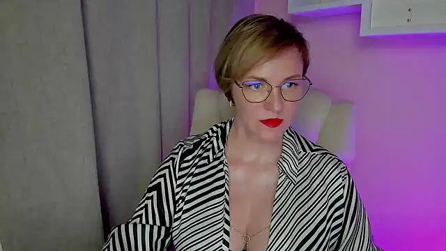 Živý XXX chat feliziaDesire