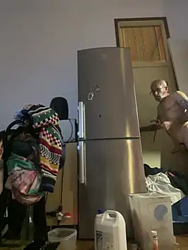 crisfootlicker's Webcam Show