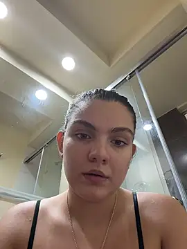 Eva_stark10 Adlı Modelin Canlı XXX Sohbeti