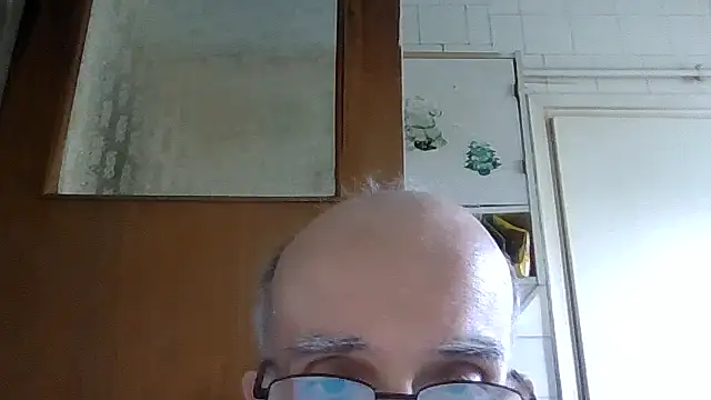 mariusica1@xh Live XXX Chat