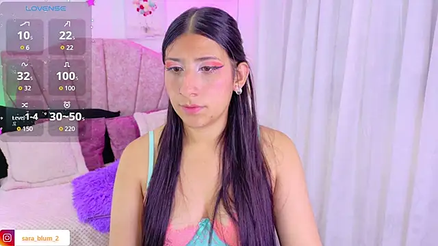 Sara_Blum Chat XXX in diretta