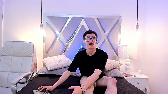 GaelDuke Chat XXX live