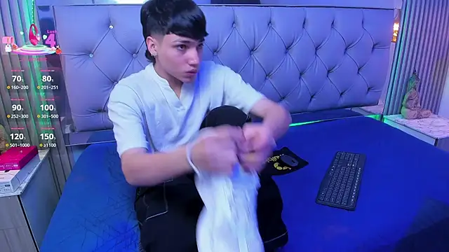 SamBlack_'s Live XXX Chat