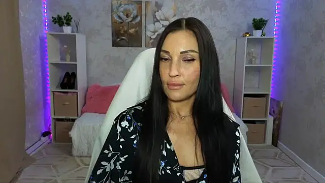 Chat XXX en directo de NikoleMills