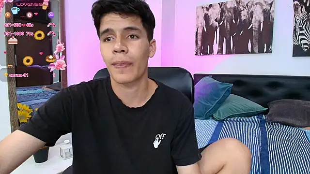 Jacob5_ élő XXX-chatje