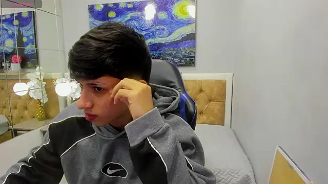 AdrianFranko – Naživo XXX chat