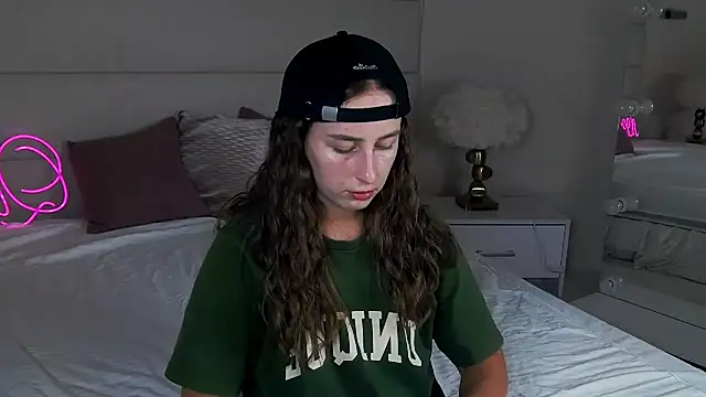 NadinnL Chat XXX live