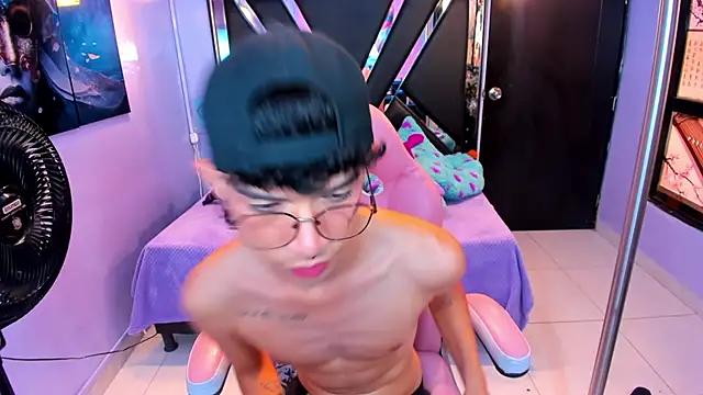Chat +18 de LiamHeatx ao vivo