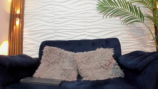 Pavo_tv élő XXX-chatje