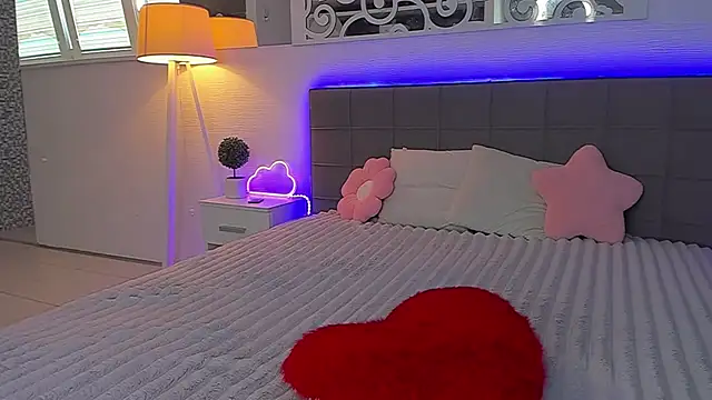 Chat XXX Live LuisaClover