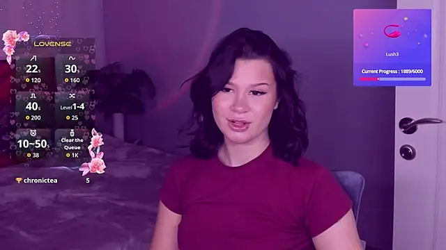 צ'אט XXX בשידור חי של SaraBrownie