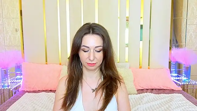 KimmmLi Adlı Modelin Canlı XXX Sohbeti