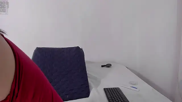 Samantha_cp_ লাইভ XXX চ্যাট