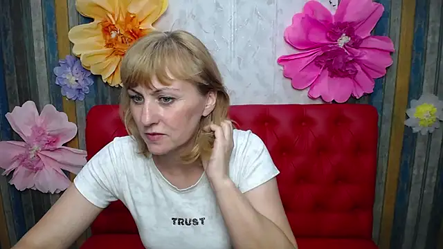 RebecaMarti's Live XXX Chat