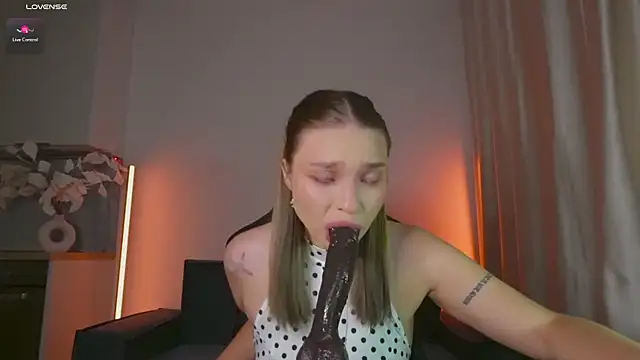 Živý XXX chat violla_sinzz
