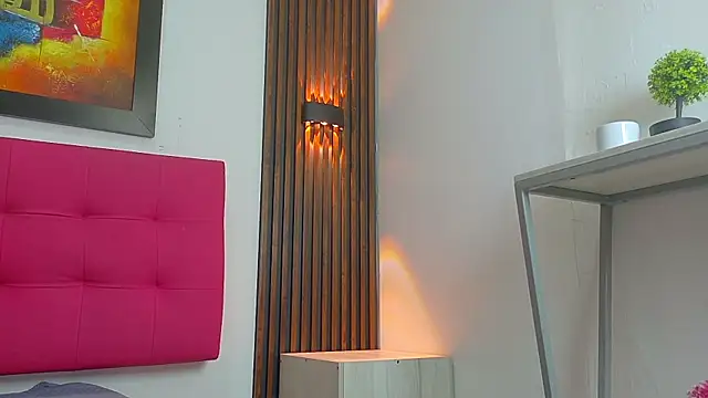 XXX chat uživo modela _Benjamin11