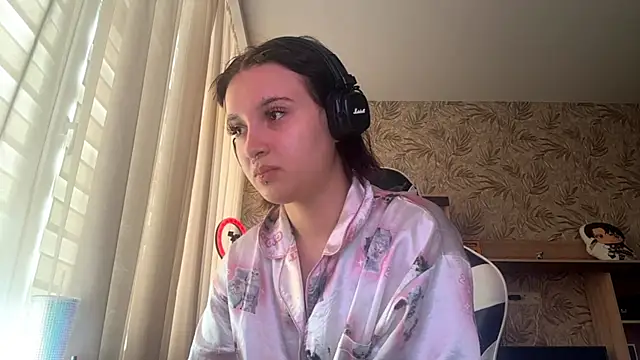 Chat XXX en directo de SharikaBabecki