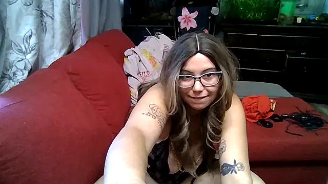FreakyDreama: απευθείας συνομιλία ΧΧΧ