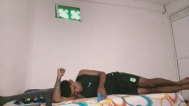 k_florez's Live XXX Chat