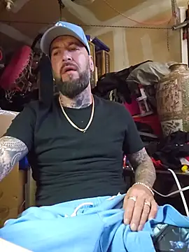 Chat XXX Live Beardedtattood