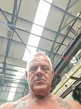gymrat61 Webcamshow